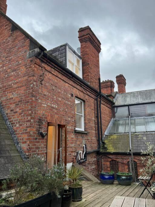 Charming City Townhouse Dublin Exterior foto